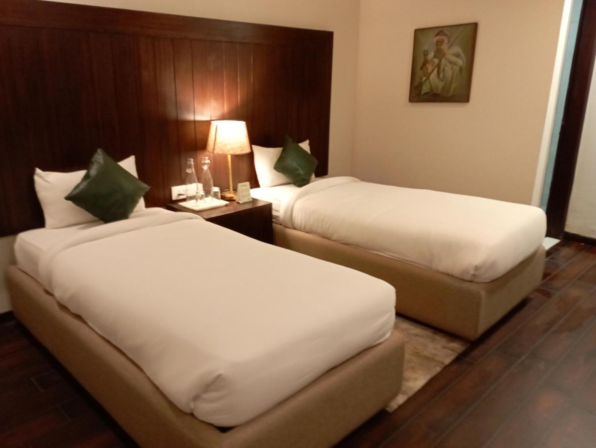 Woodsmoke Retreat Hotell Shimla Eksteriør bilde
