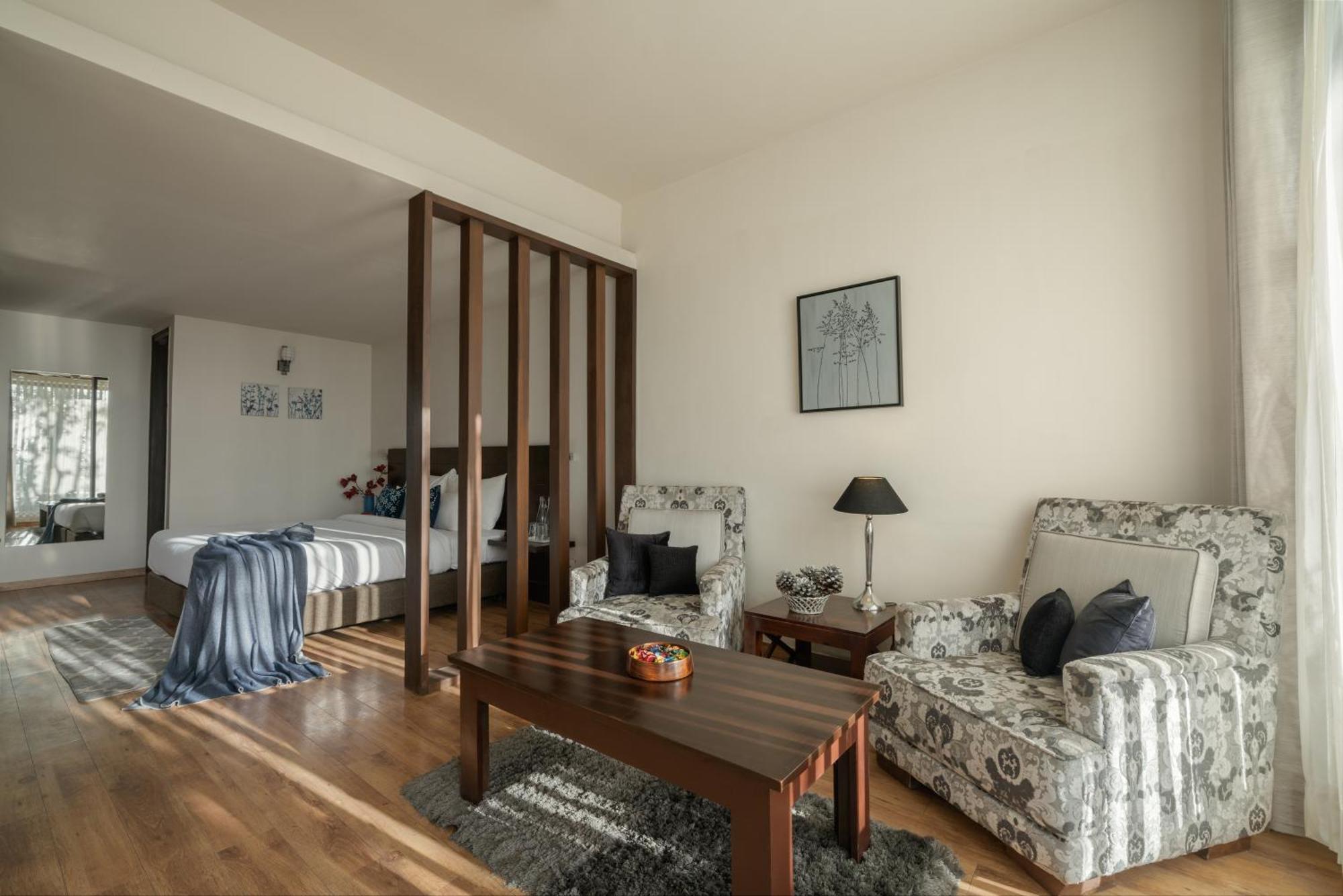 Woodsmoke Retreat Hotell Shimla Eksteriør bilde