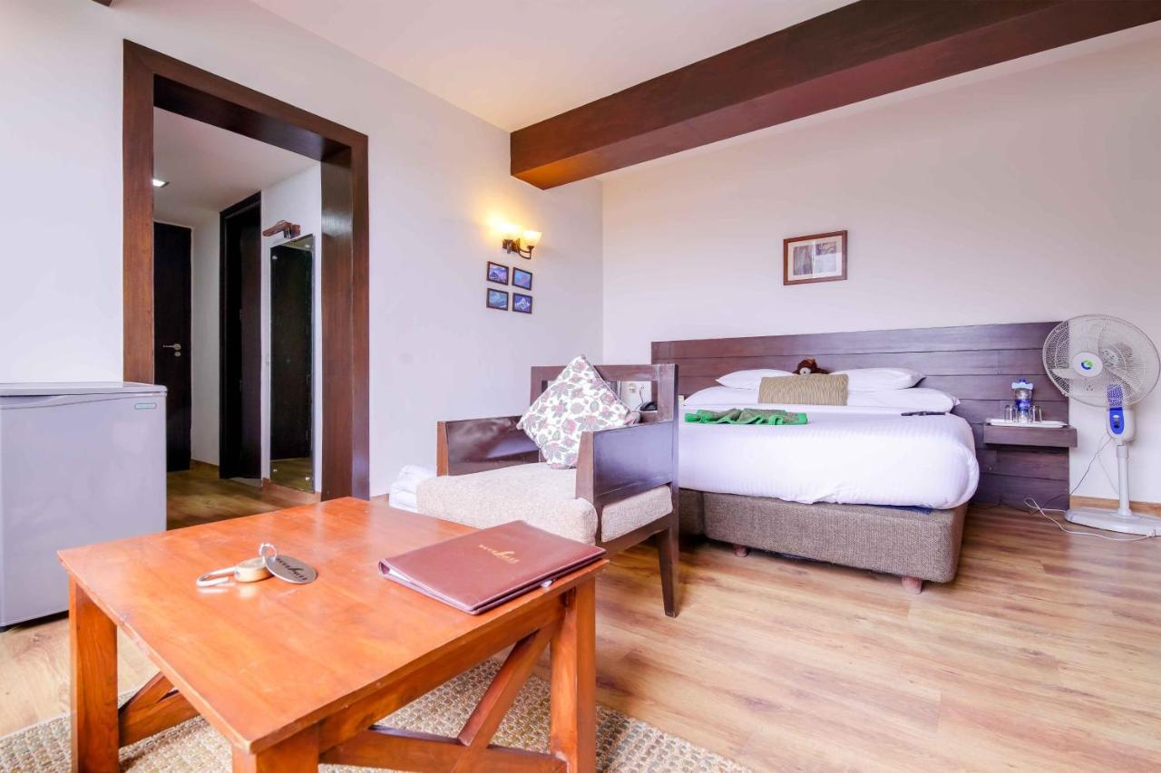 Woodsmoke Retreat Hotell Shimla Eksteriør bilde